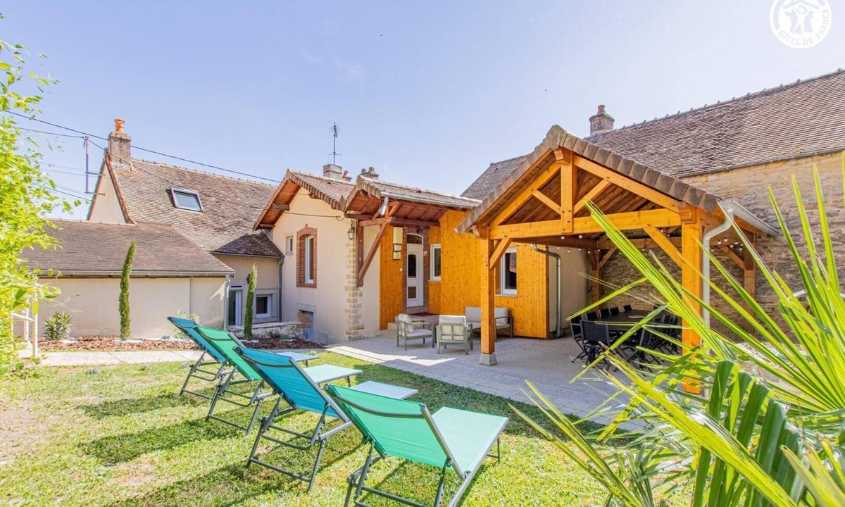 Montagny-les-Buxy House | Gîte du Grand Chemin - MONTAGNY LES BUXY