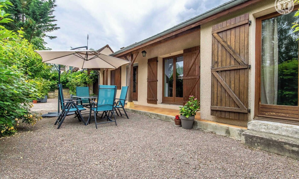 Saint-Vincent-Bragny House | Gîte du Vieux Marronnier