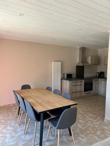 Le Cheylard House | Gîte Les Vignes au Cheylard