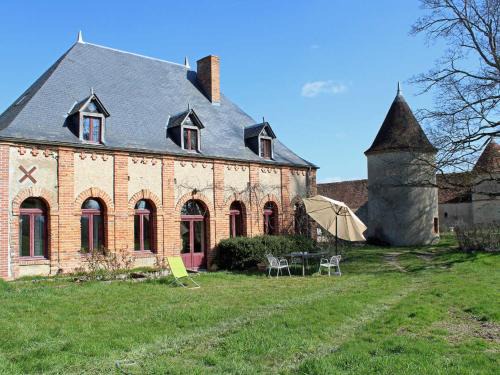 Trezelles House | Gîte lumineux dans ancienne orangerie avec jardin et barbecue - FR-1-489-281