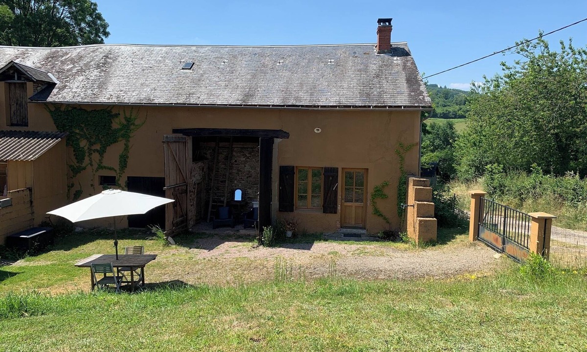 Cussy-en-Morvan House | Gîte MTB Morvan, in a quiet location in the Morvan Natural Park