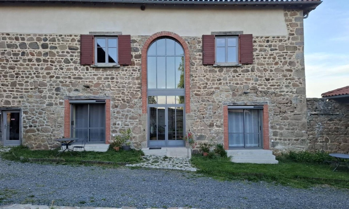 Saint-Clement-les-Places House | Gîte St Raphaël - Saint-clement-les-places
