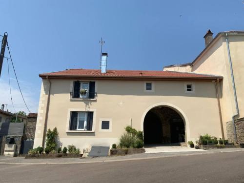 Selles House | Gîte spacieux à Selles, 3 chambres, jardin, famille bienvenue - FR-1-583-516
