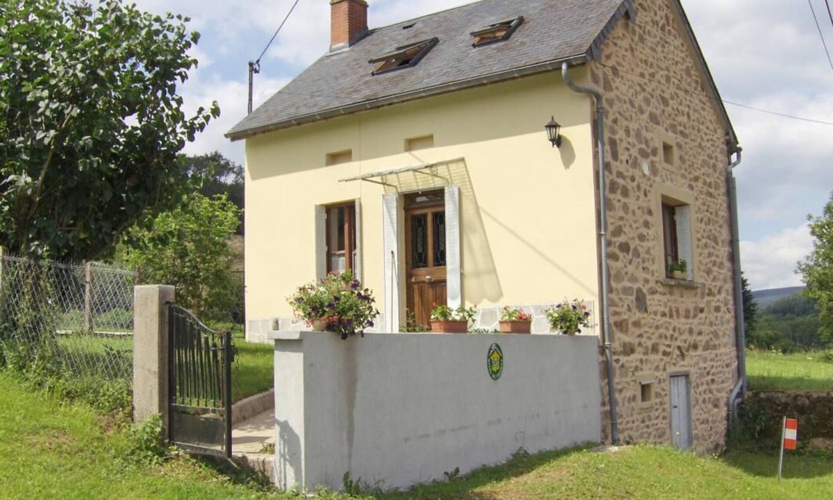 Anost House | Gîte Villié - ANOST - Gîte