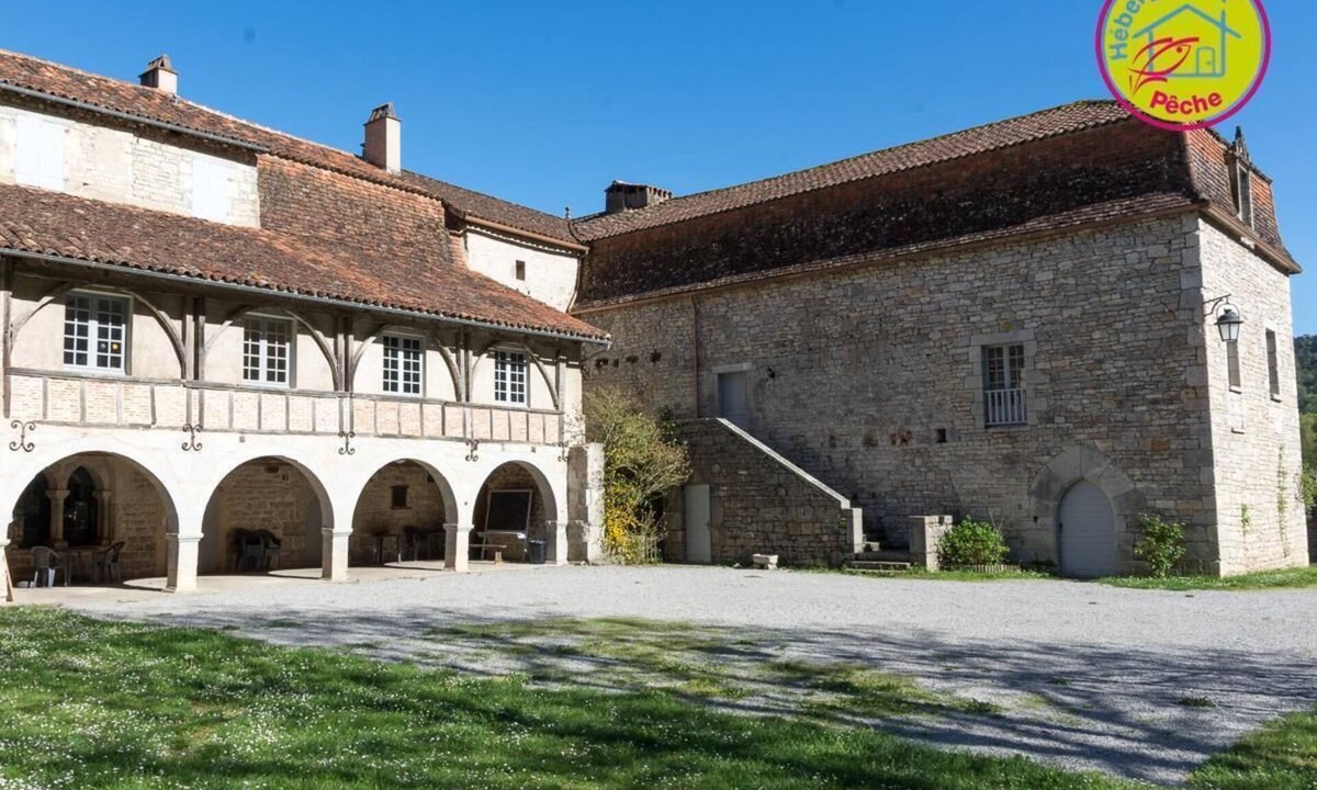 Espagnac-Sainte-Eulalie House | Gîtes de France® - Logis de la Prieure