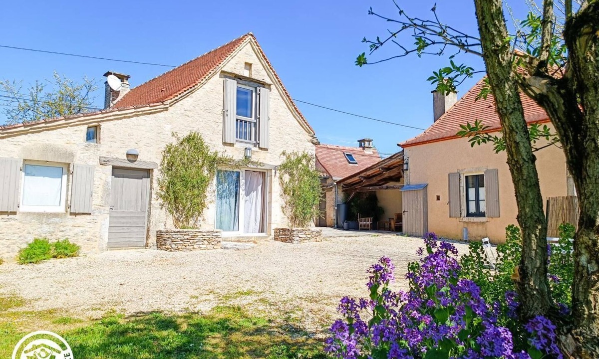 Saint-Martin-Labouval House | Gîtes de France® - Le Clos des Muriers