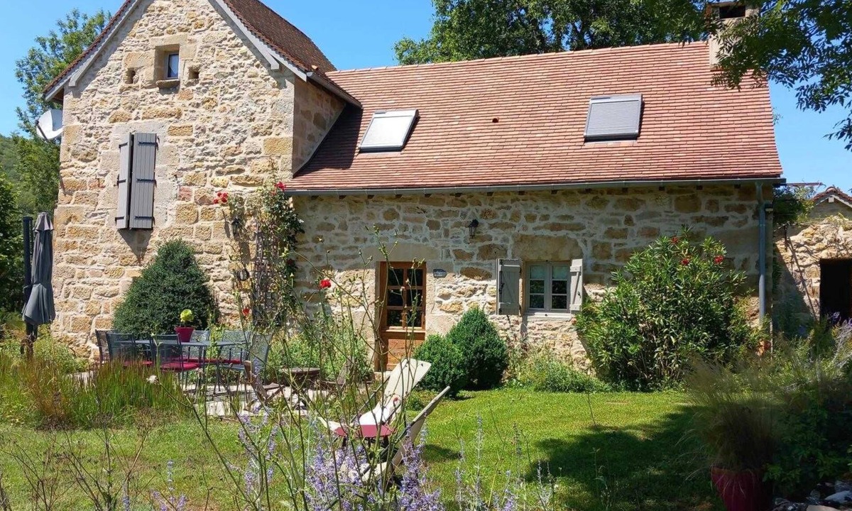 Frontenac House | Gîtes de France® - Le Hameau du Quercy - Stone spirit