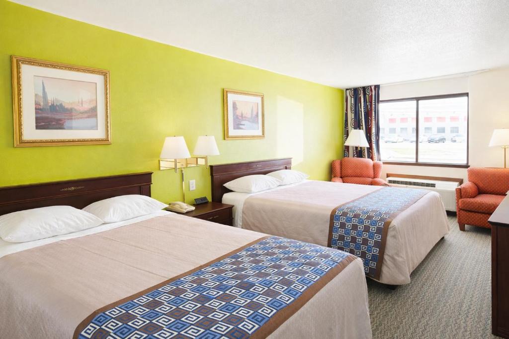 Sullivan Hotel | Gateway Inn