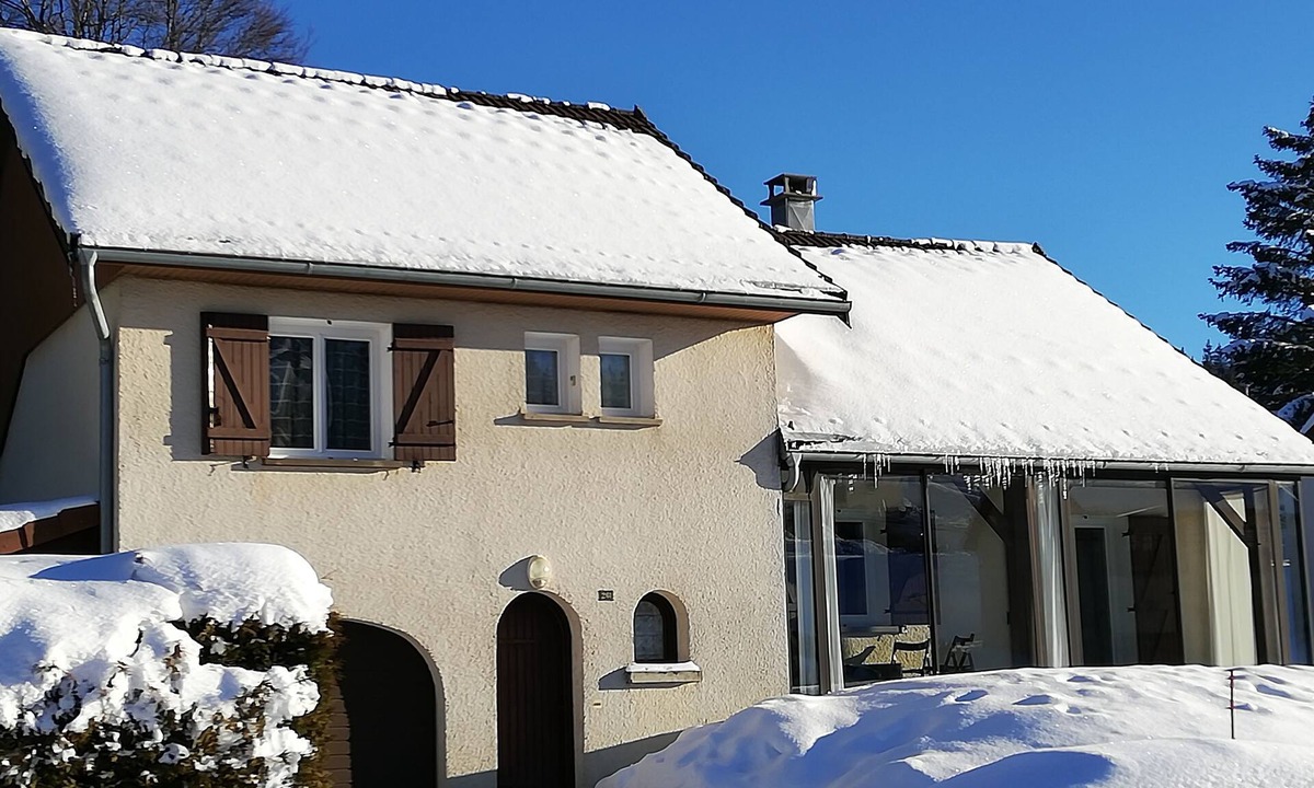 Premanon House | Gite à la Montagne Dans le Haut Jura