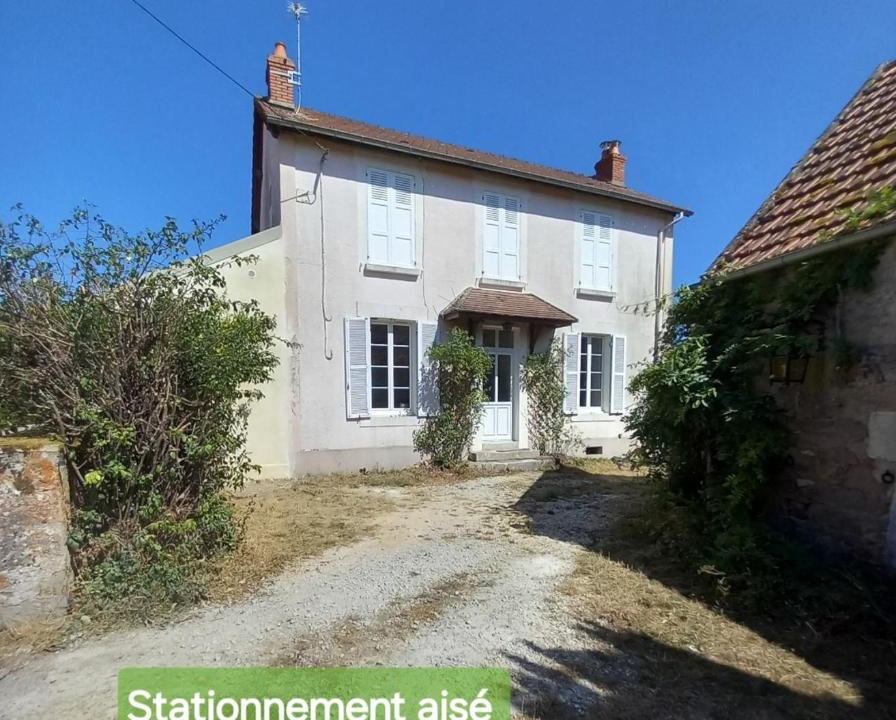 Avallon House | Gite de Chassigny
