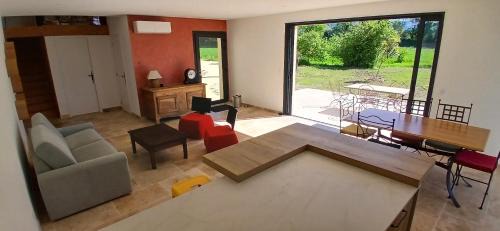 Roynac House | Gite des Egadillias climatisé