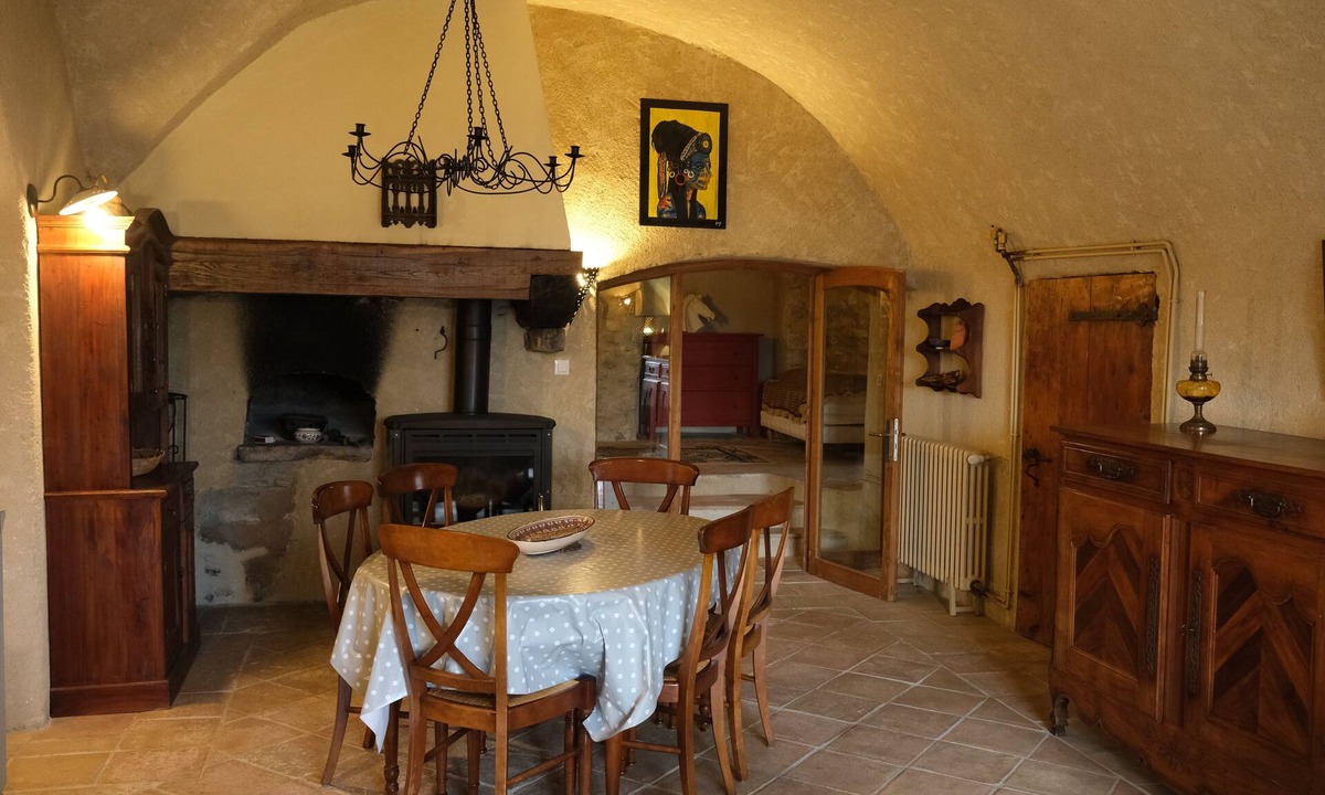 La Chaudiere House | Gîte in the Drôme countryside: a hiker's paradise!