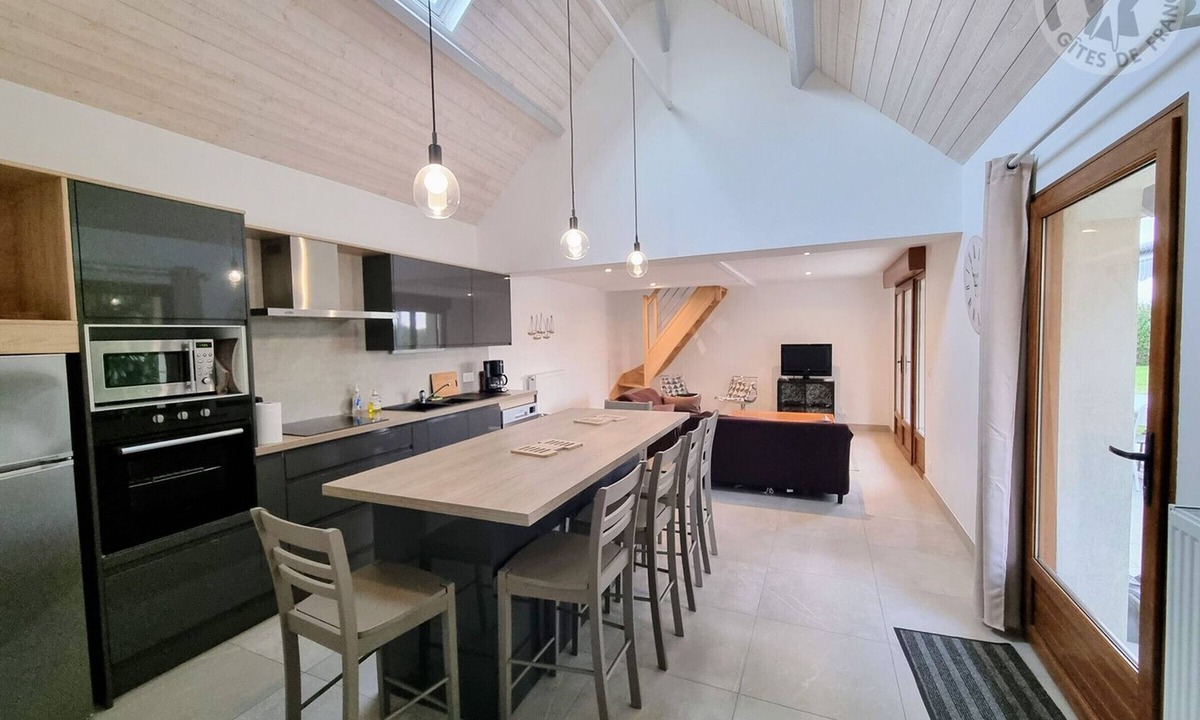 La Celle-les-Bordes Cottage | Gite La Celle-les-Bordes, 3 bedrooms, 4 persons