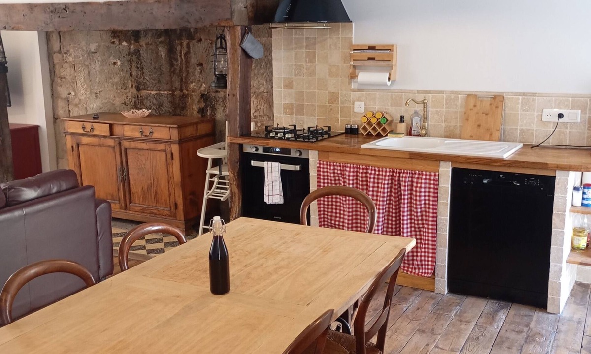 Marcillac-Vallon House | Gite Le Mansois