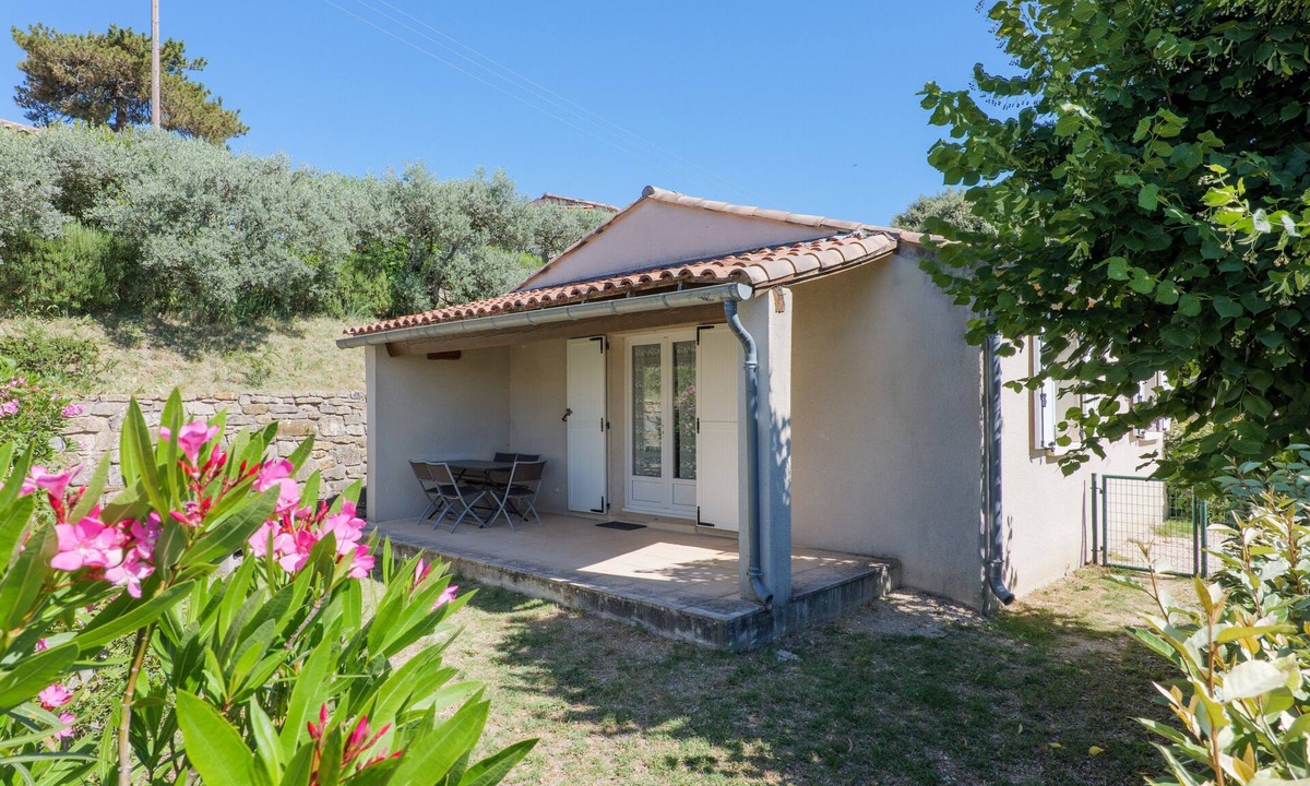 Bessas House | Gite Le Micocoulier La Fontinelle – Modern Holiday Home in Peaceful Ardèche Nature