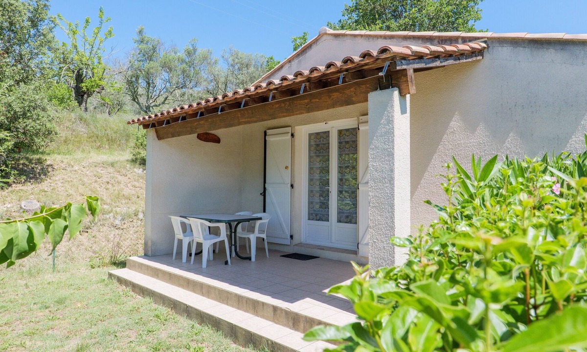 Bessas House | Gite Le Micocoulier La Fontinelle – Modern Holiday Home in Peaceful Ardèche Nature