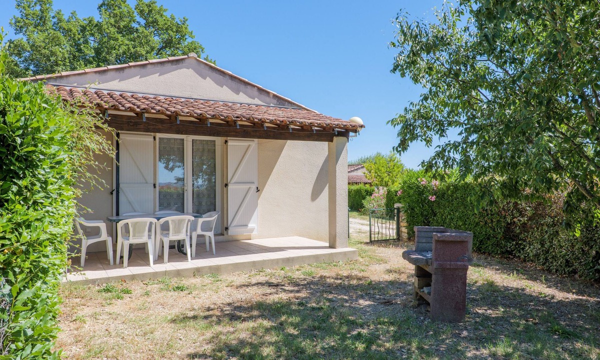 Bessas House | Gite Le Micocoulier La Fontinelle – Modern Holiday Home in Peaceful Ardèche Nature