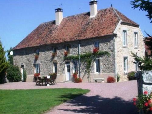 Lormes House | GITE Les Aubues