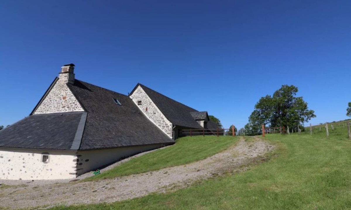 Trizac Cottage | Gite Trizac, 4 bedrooms, 8 persons