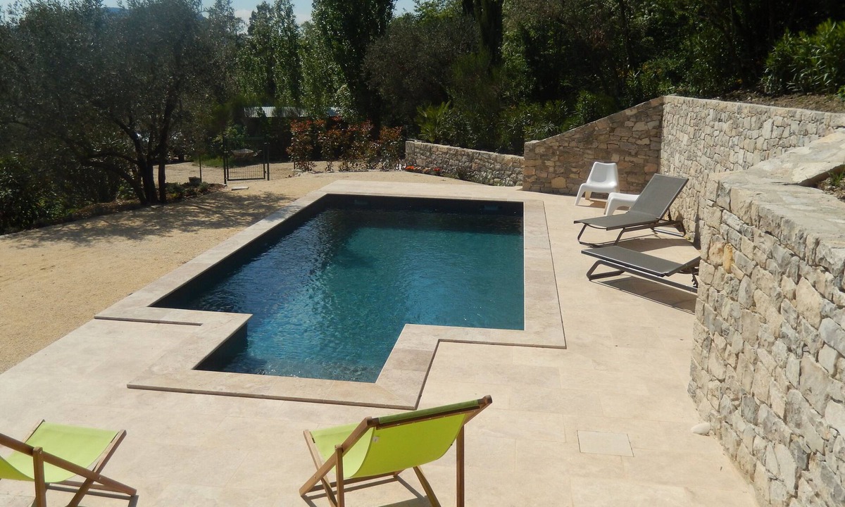 Buis-les-Baronnies House | Gite with pool and view of Rocher Saint Julien