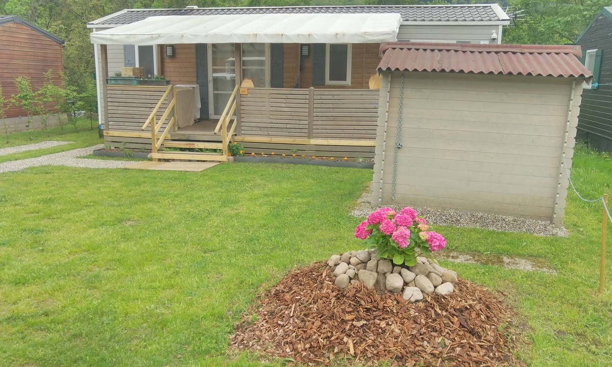 Munster House | Grand Mobil-home 6 persons 3 bedrooms 2 bathrooms camping 3* Parc de la Fecht
