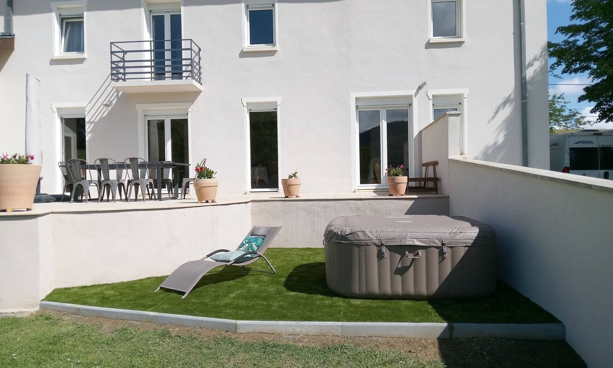 Castelbiague House | Grande Maison de Campagne Proche Montagne