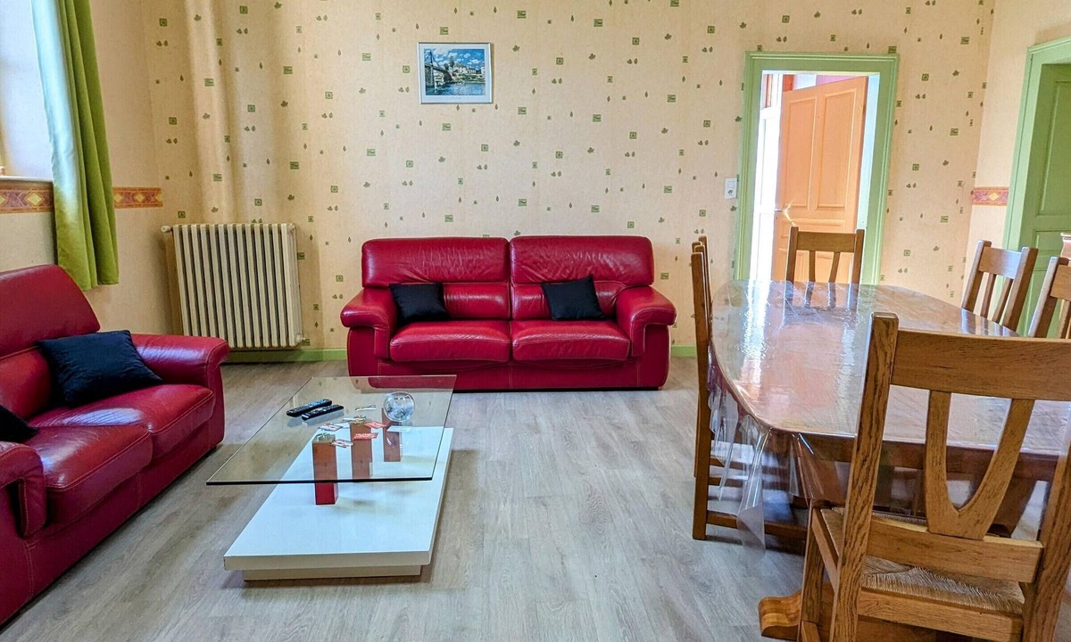 Travexin Cottage | Ground floor apartment in Mélisey, near Mille Étangs