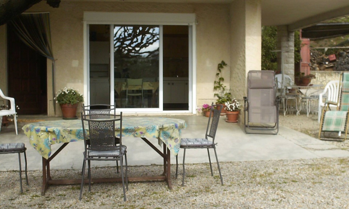 Saint-Romain-en-Viennois Apartment | Ground floor of a villa