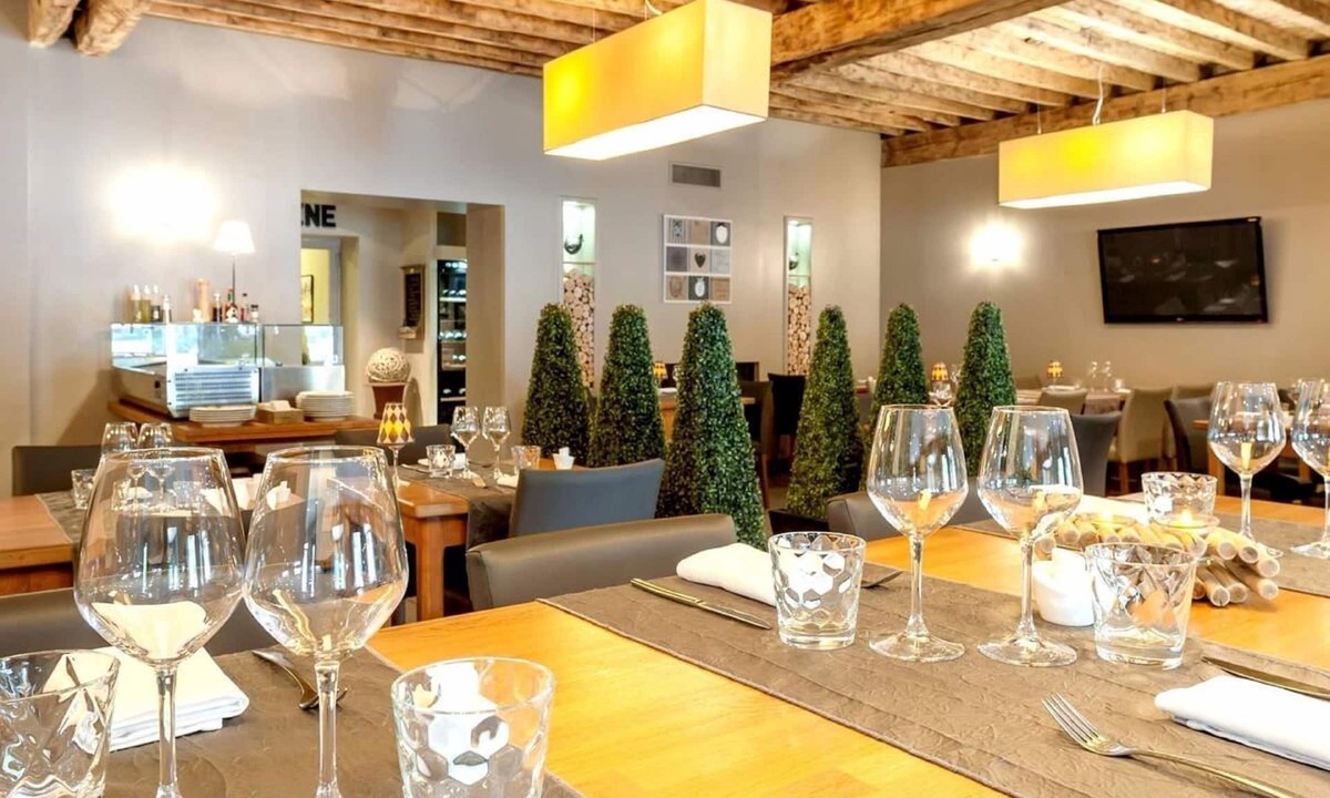 Tarare Hotel | Hôtel Burnichon