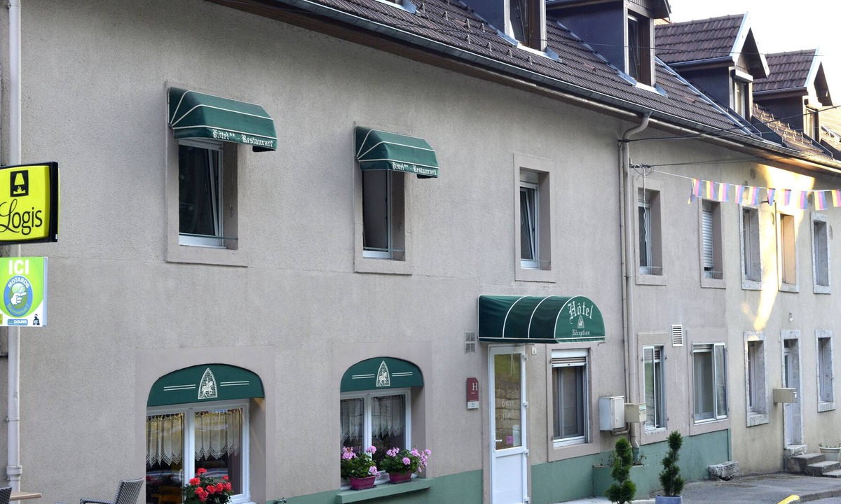 Montbenoit Hotel | Hôtel le Sire de Joux