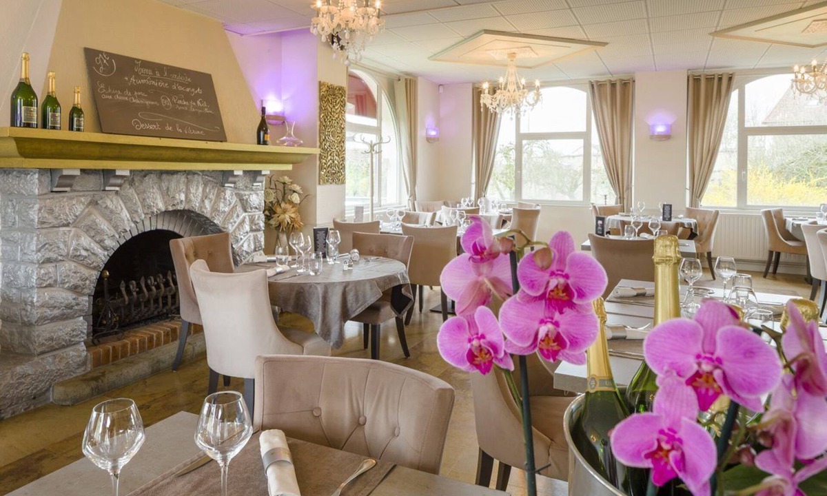 Orgelet Hotel | Hôtel Le Vouglans