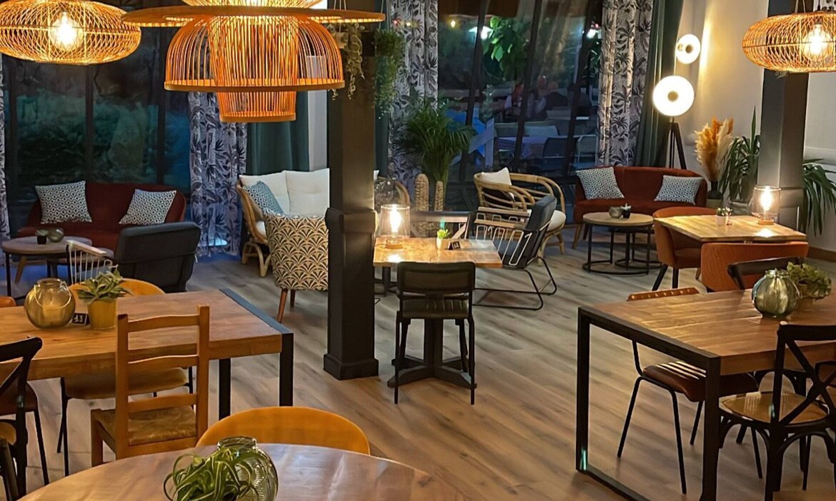 Quincie-en-Beaujolais Hotel | Hôtel Restaurant Le Mont Brouilly