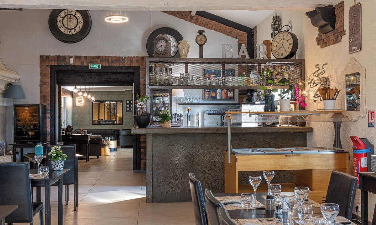 Donzere Hotel | Hôtel Restaurant L'Horloge Gourmande