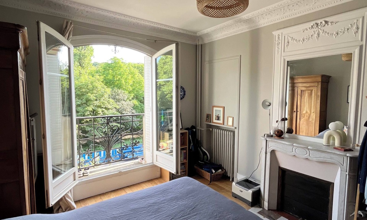 Vignerons Apartment | Haussmann Charm · Facing the Woods · 15 min to Central Paris/Disney