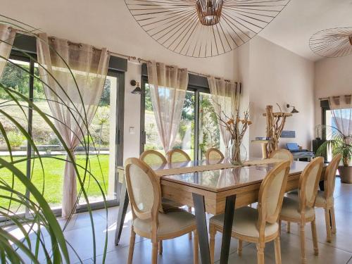 Roche-Saint-Secret House | Holiday Home Bauernhaus aus Stein mit schöner Aussicht Mas de Lysis - by Interhome