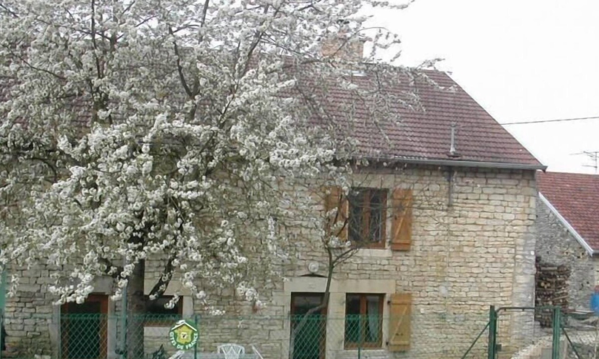 Brotte-les-Ray Other | Holiday home for 6 guests with 150m² in Brotte-lès-Ray (181078)
