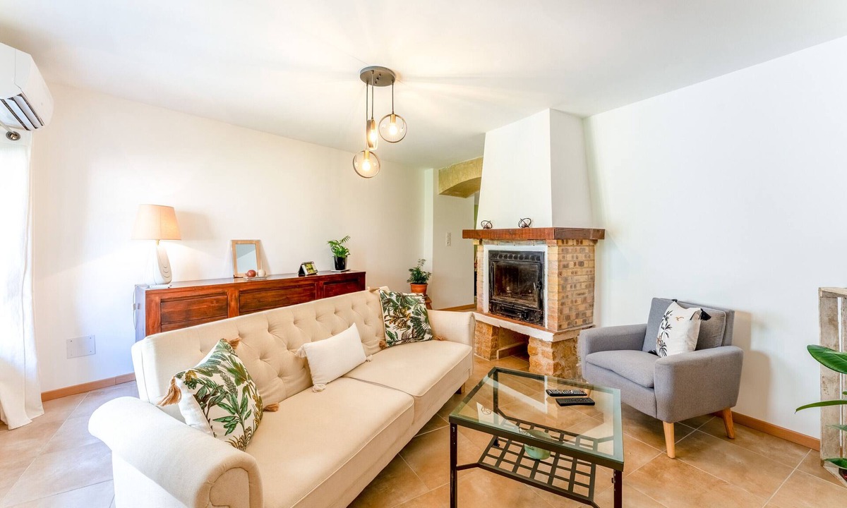 Malaucene House | Holiday Home ‘La Bonbonnière’ – Charm and Comfort at the Foot of Mont Ventoux