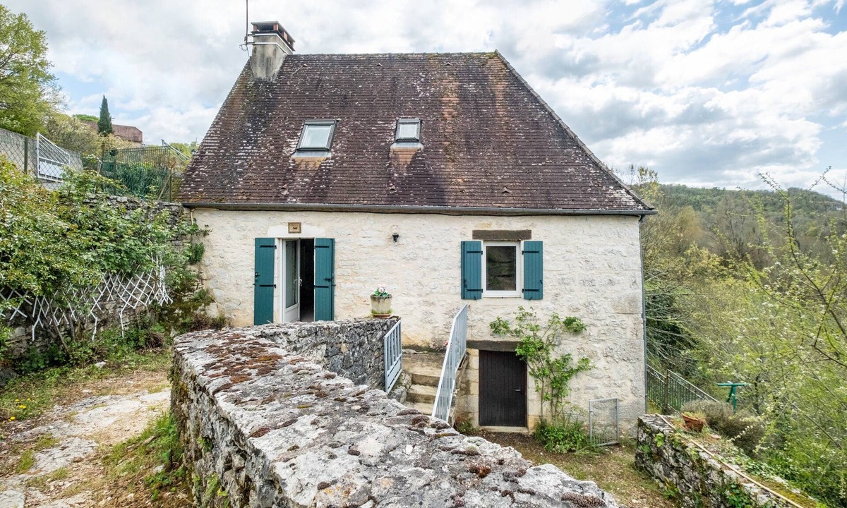 Lacave House | Holiday Home “La Vallée de l’Ouysse 5”: Mountain View, Wi-Fi, Air Conditioning