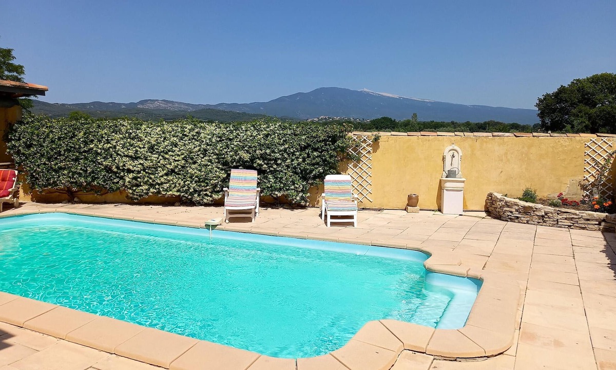 Caromb House | Homerez - Amazing house for 6 ppl. with swimming-pool and garden at Caromb