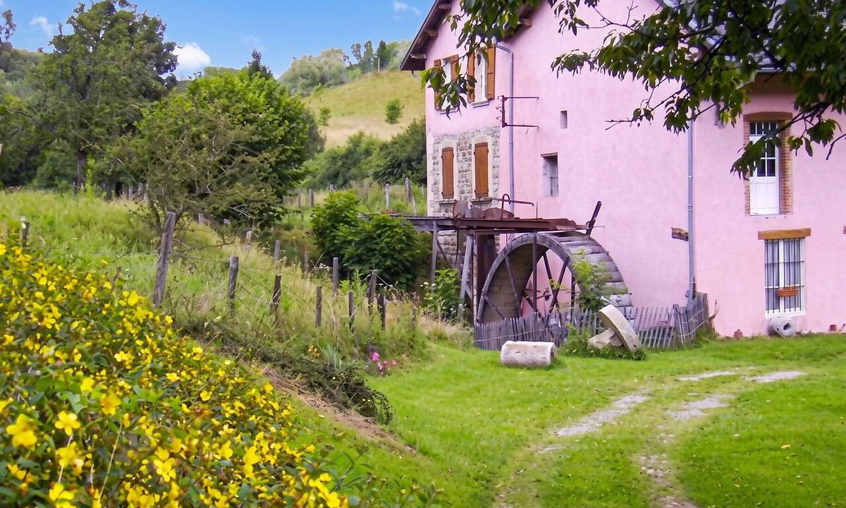 Chirens House | Homerez - House in Chirens