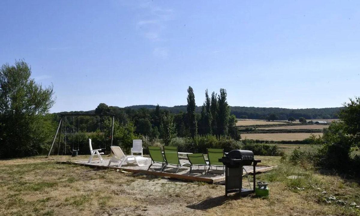 Le Puley House | Homerez - House in Le Puley