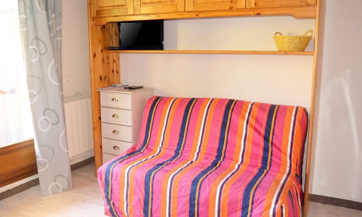 Allos le Seignus Apartment | Homerez - Studio in Allos - mountain view