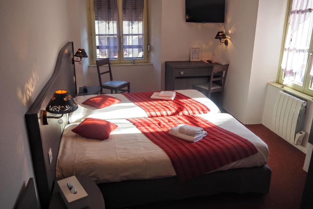 Pont-de-Roide Hotel | HOTEL DES VOYAGEURS