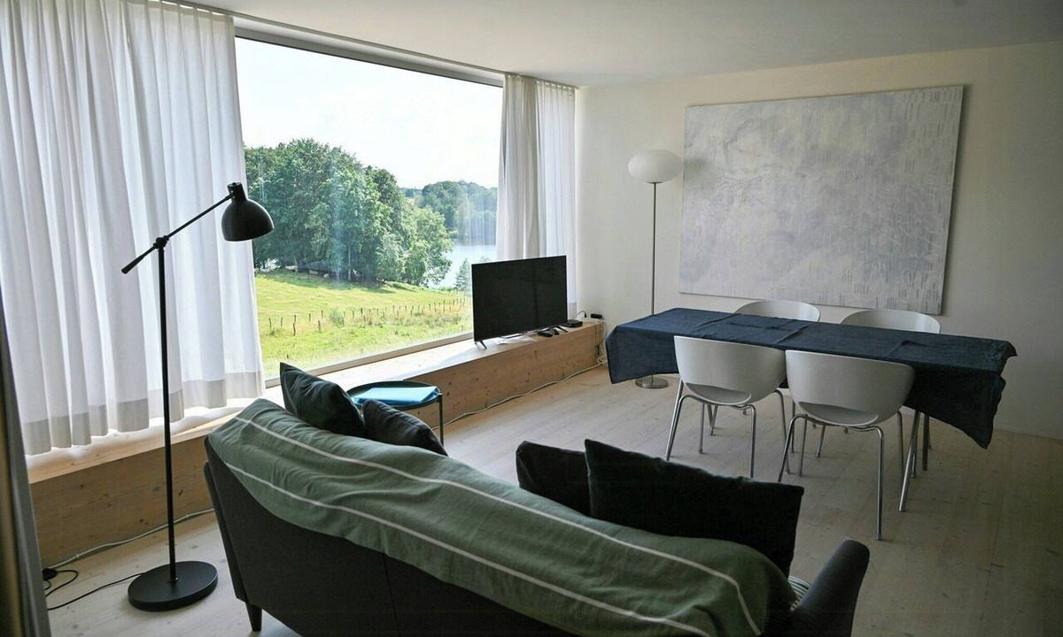 La Lanterne-et-les-Armonts House | House on 20-hectare estate in Mille Étangs