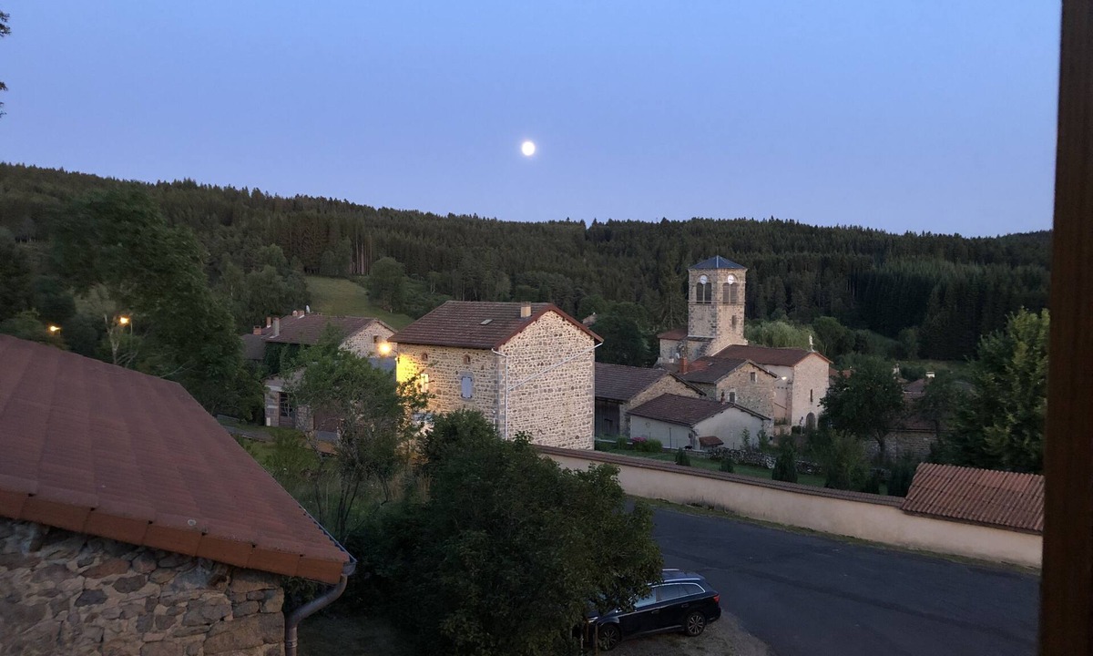 Fayet-Ronaye House | House in beautiful village surrounded by woods and cycling