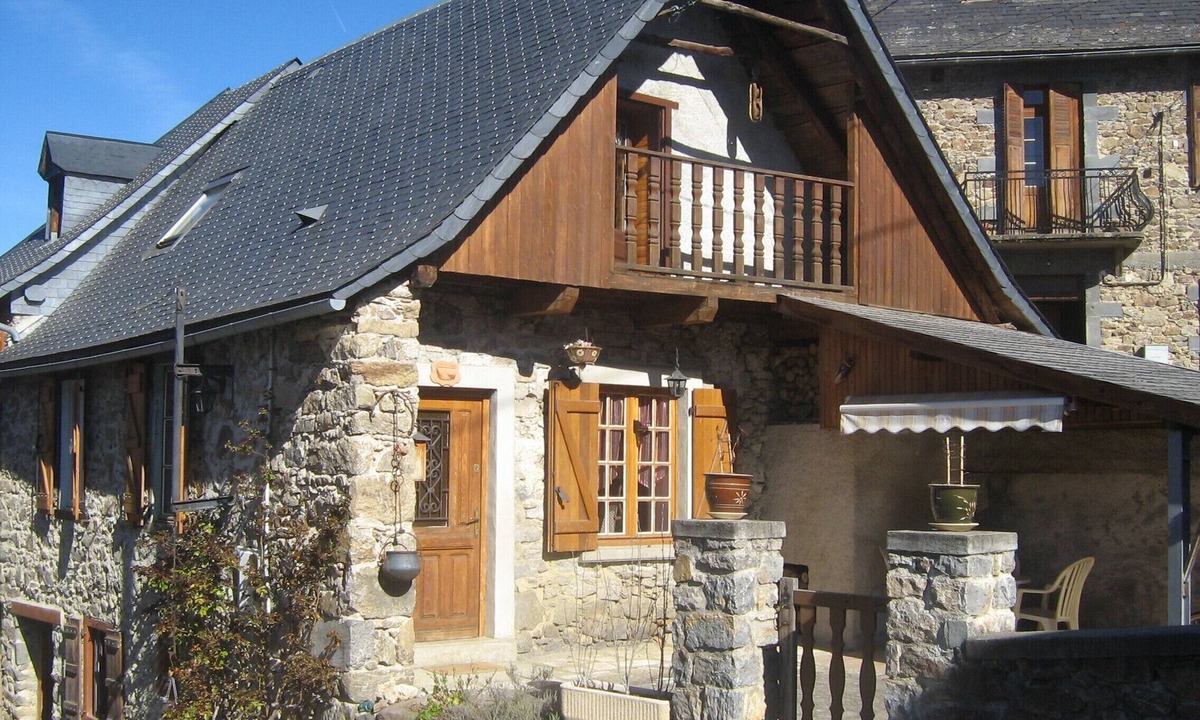 Arrien-en-Bethmale House | House T3 with view, Arrien-En-Bethmale, 20 km Saint-Girons, Pyrénées ariégeoises