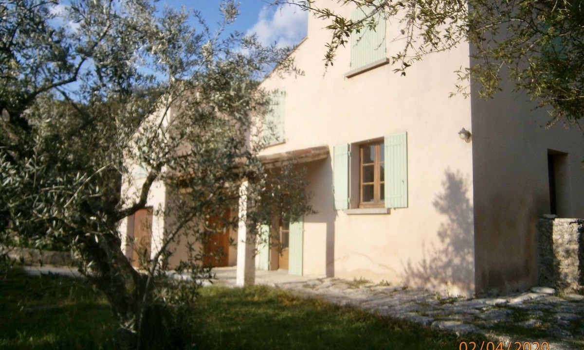 Saint-Pierre-de-Vassols House | House with breathtaking views for 8/9 persons