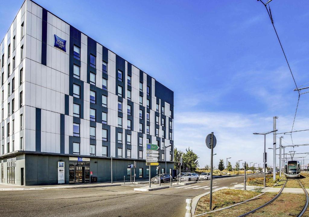Orly Hotel | ibis budget Paris Coeur d'Orly Airport