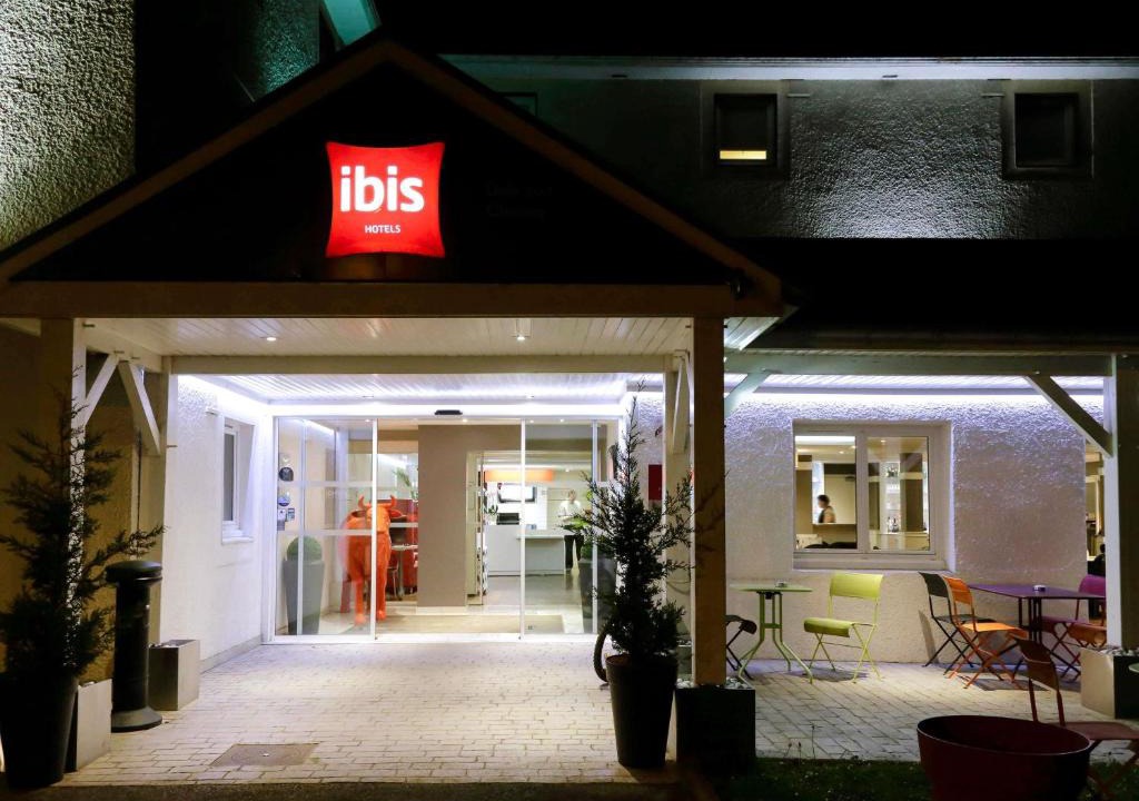 Paroisse Saint-Vincent-de-Paul Hotel | ibis Dole Sud Choisey