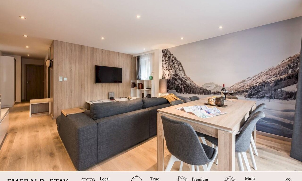 Montriond Apartment | Iroko - Balcony | Sauna | Gym | Morzine